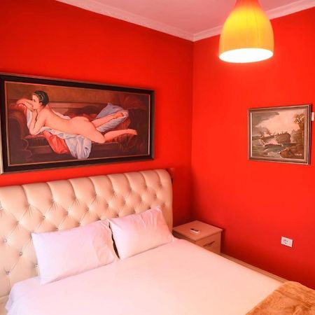 קורצ'ה Hotel Bujtina Bicolli מראה חיצוני תמונה